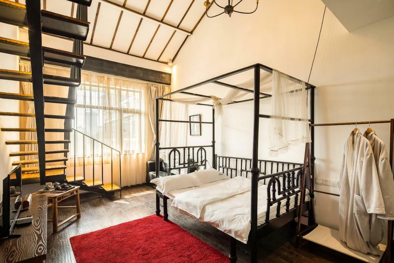 Qintai Tibetan Culture Boutique Hotel Чънду Екстериор снимка